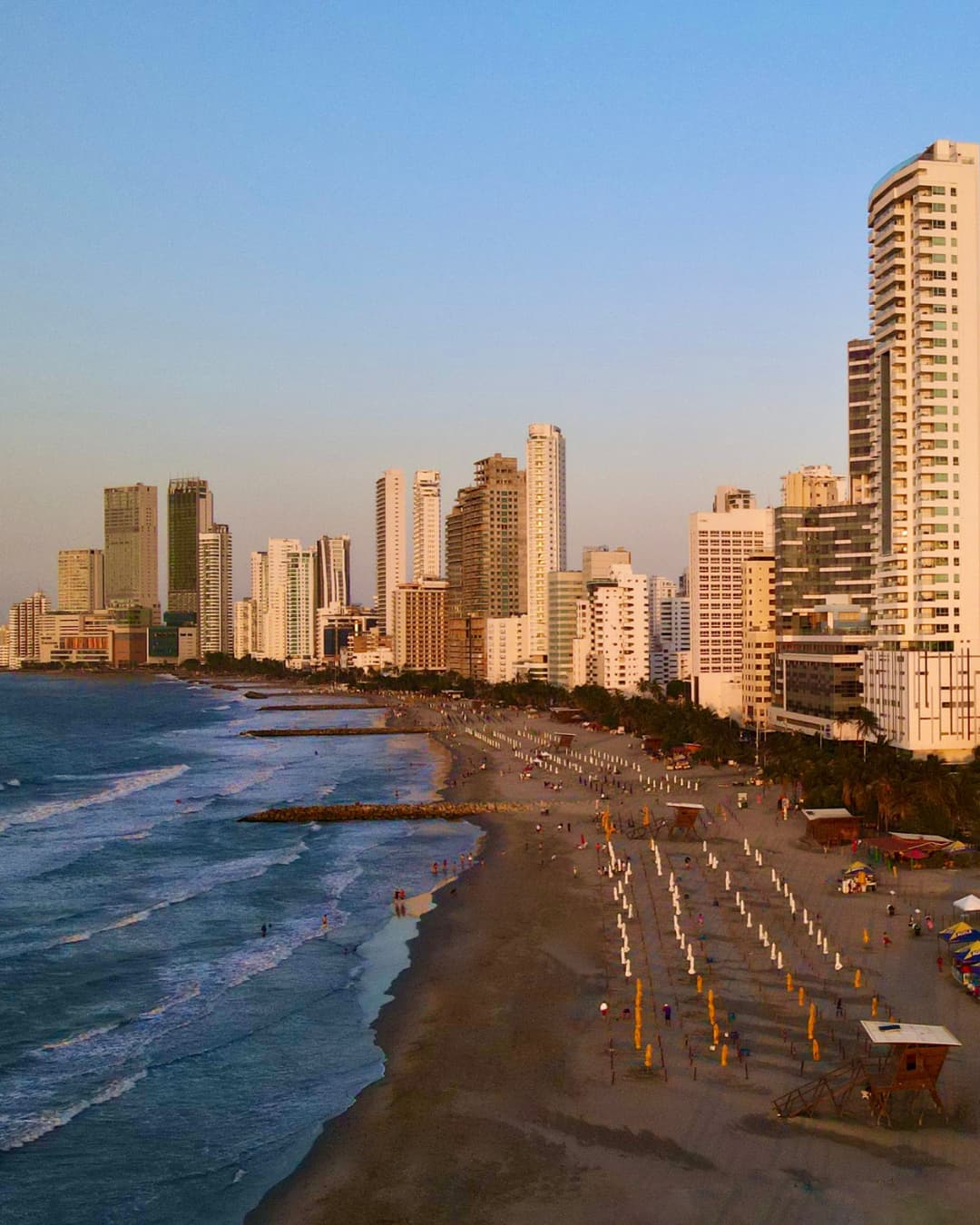 Cartagena Encantadora: Historia, Playas y Cultura Caribeña